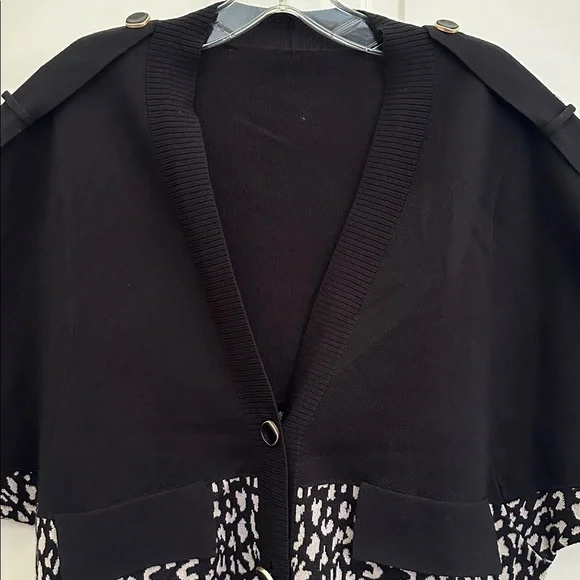 Chic Black and White Cheetah Leopard Patterned Button Front Sweater Cardigan M - Picture 5 of 8